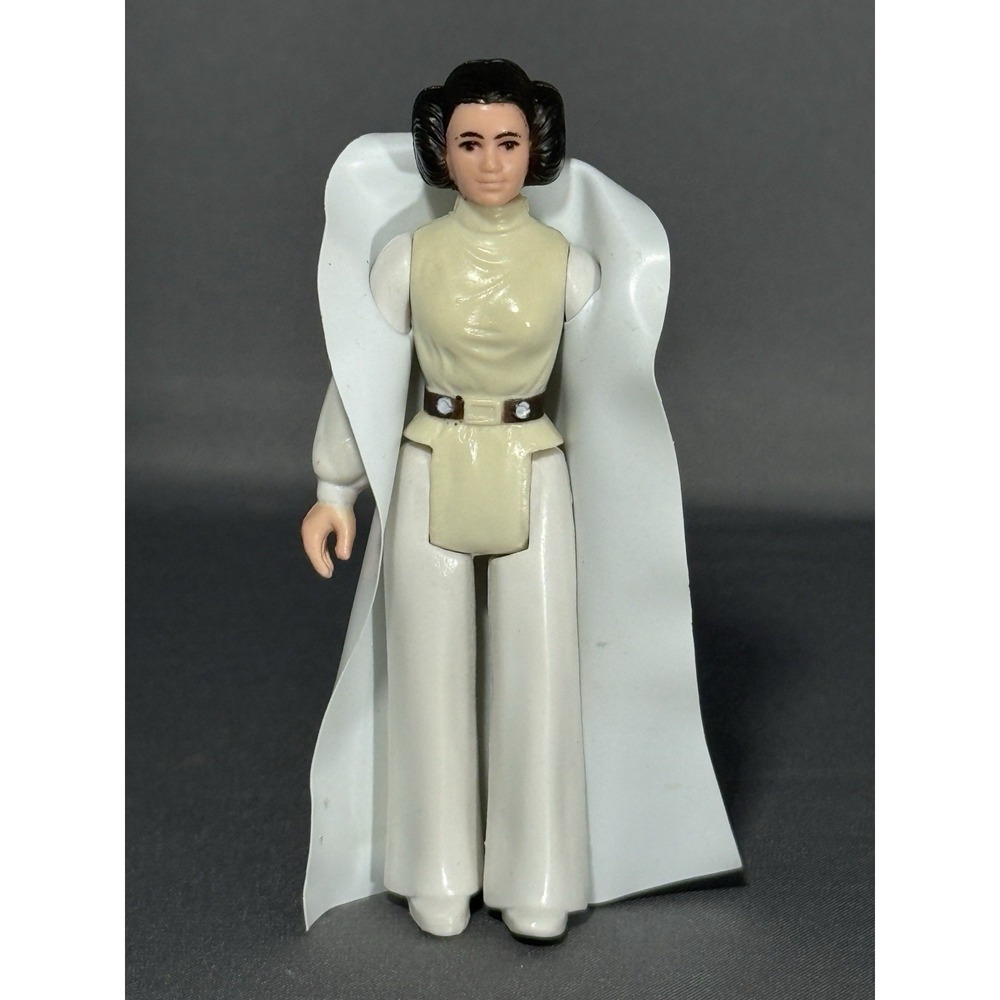 VINTAGE 1977 Star Wars Princess Leia Organa w Cape 3.75" Action Figure KENNER
